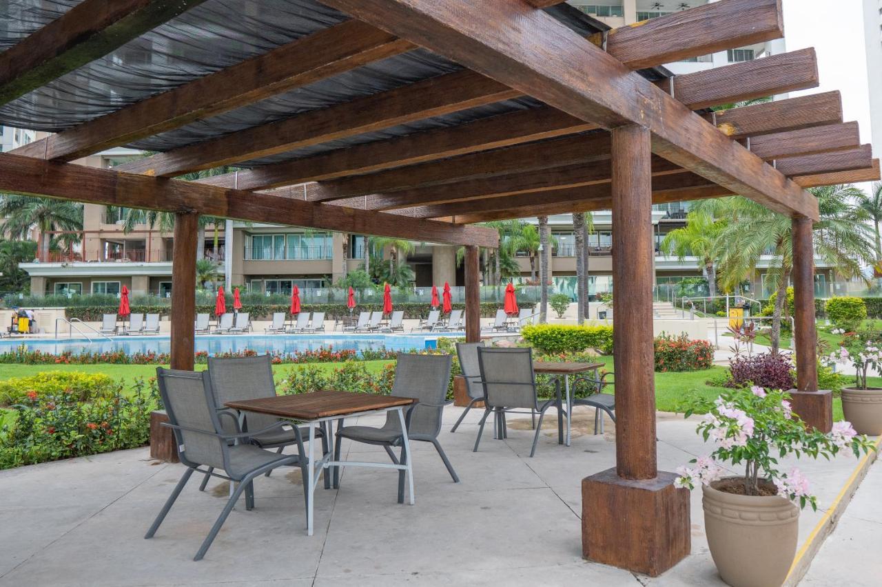 Ocean Front Condo Sleeps 4 Adults-Grand Venetian T3000-1606 Puerto Vallarta Zewnętrze zdjęcie