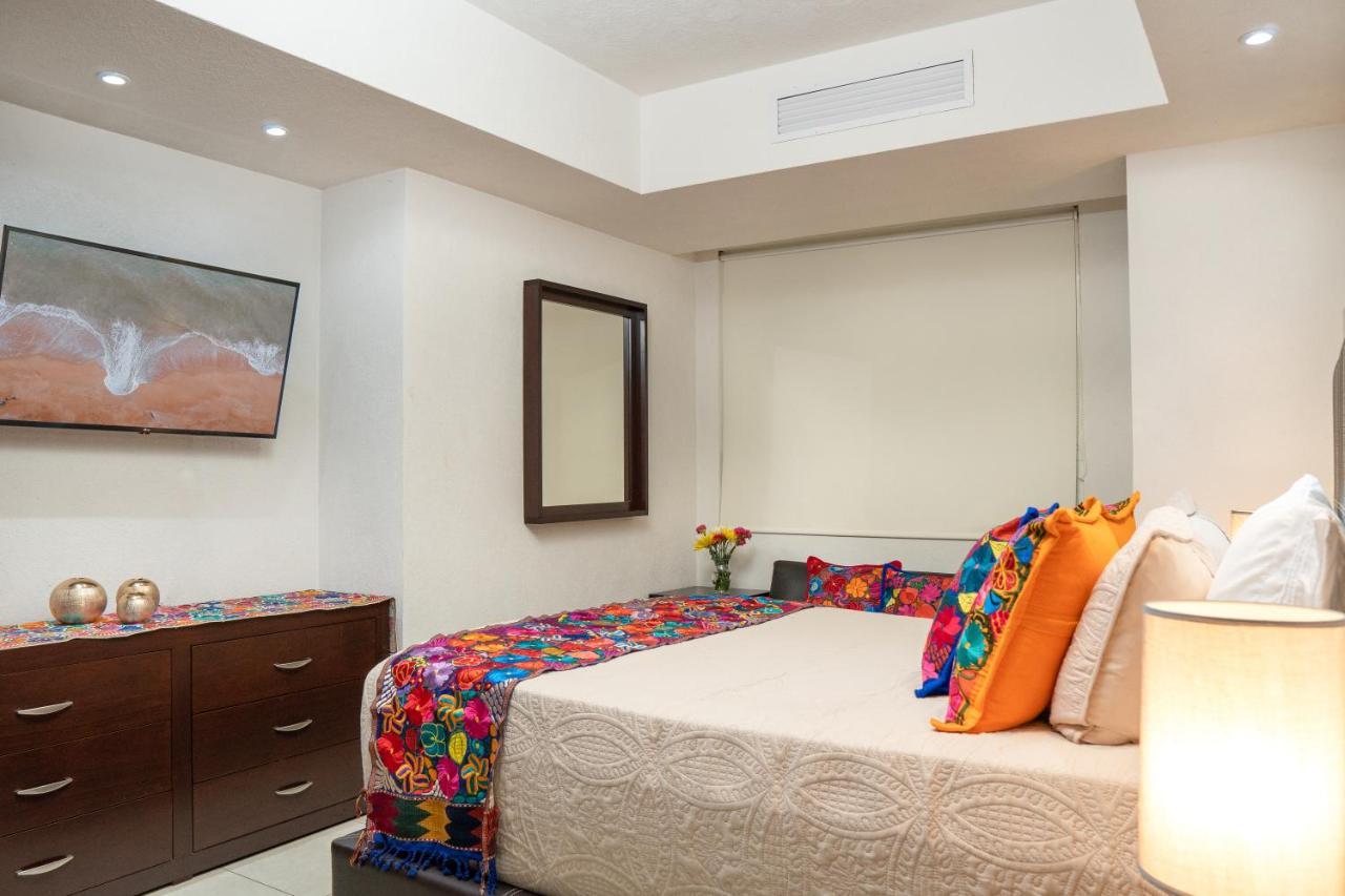 Ocean Front Condo Sleeps 4 Adults-Grand Venetian T3000-1606 Puerto Vallarta Zewnętrze zdjęcie