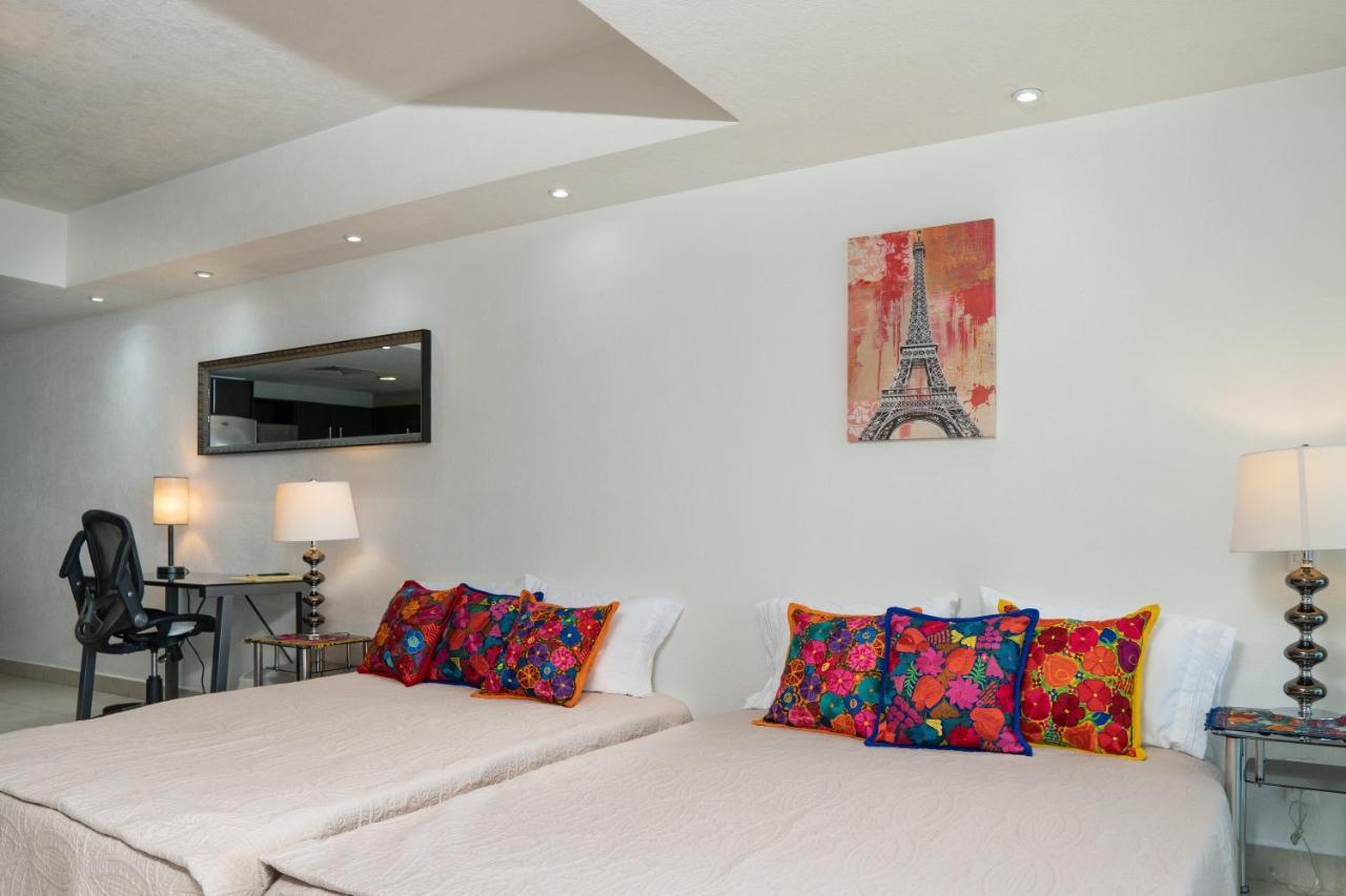 Ocean Front Condo Sleeps 4 Adults-Grand Venetian T3000-1606 Puerto Vallarta Zewnętrze zdjęcie